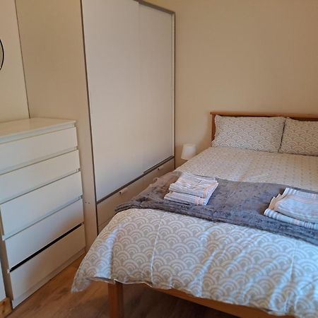 Drogheda Townhouse Villa Bagian luar foto